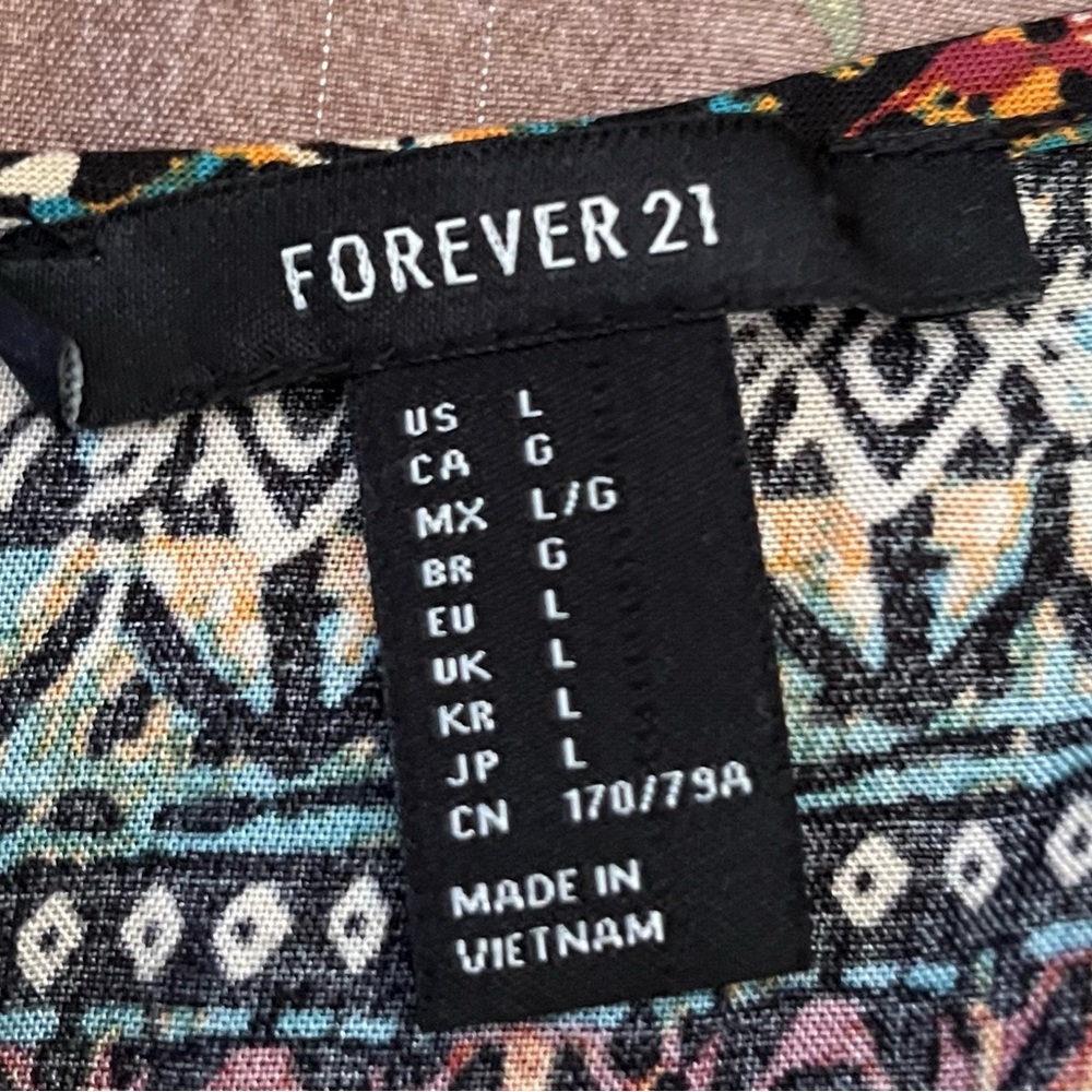 Forever 21 Women’s Romper With Adjustable Straps & Pockets Size Large - Picture 2 of 11